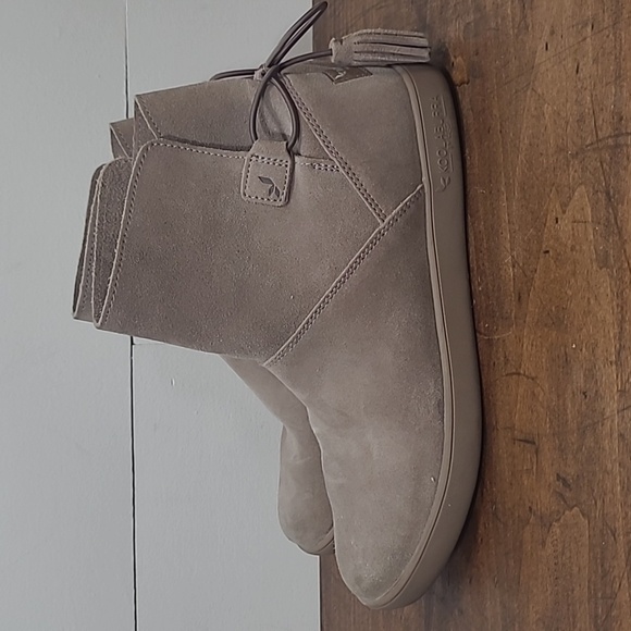 Koolaburra by UGG Skyller Ankle Low Beige Tie Back Bootie Women's sz 7 - Picture 2 of 11